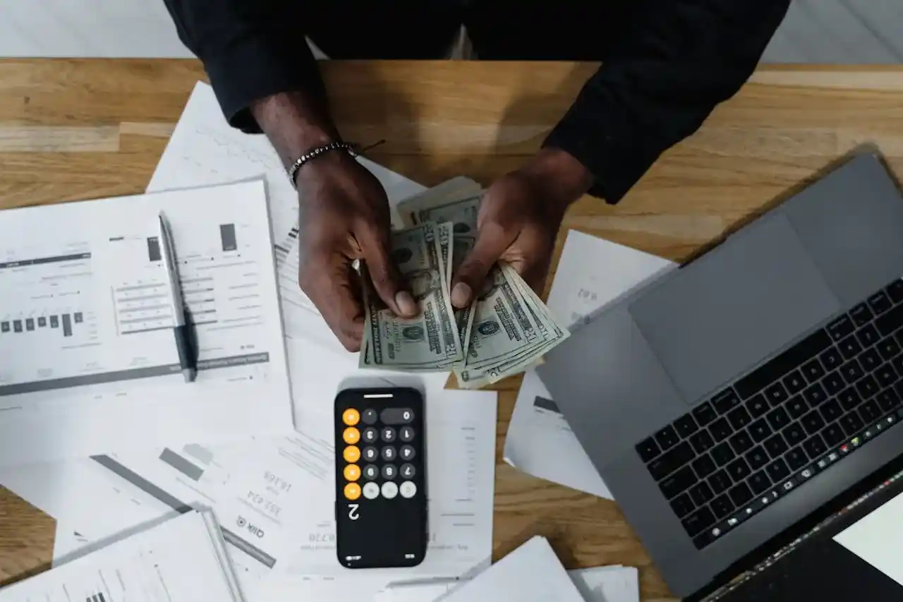 Antecipe seu próximo salário